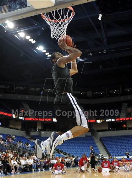 Thumbnail 3 in Feinberg Academic All-American Classic photogallery.
