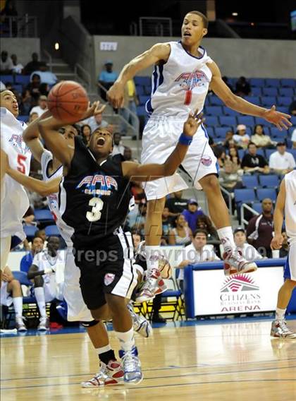 Thumbnail 2 in Feinberg Academic All-American Classic photogallery.