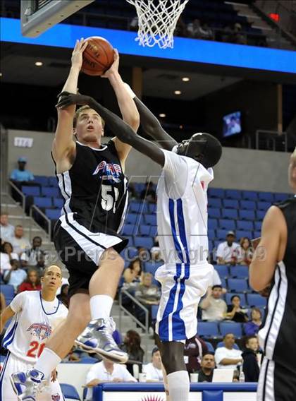 Thumbnail 1 in Feinberg Academic All-American Classic photogallery.