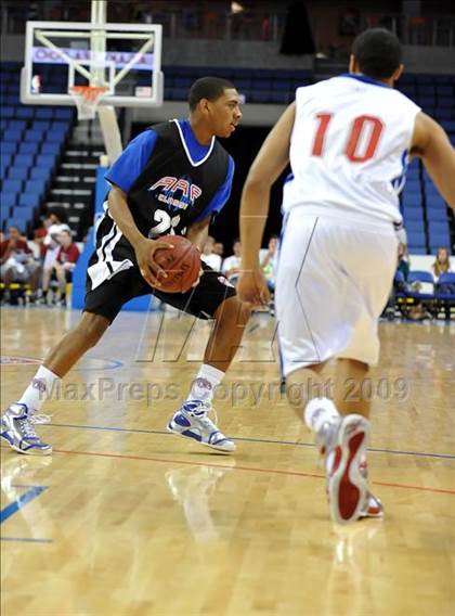 Thumbnail 1 in Feinberg Academic All-American Classic photogallery.