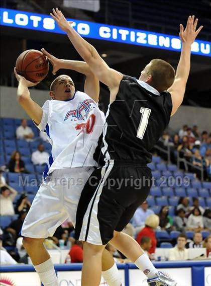 Thumbnail 3 in Feinberg Academic All-American Classic photogallery.