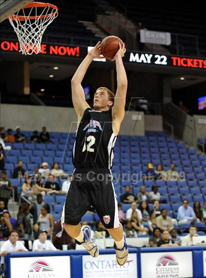 Thumbnail 2 in Feinberg Academic All-American Classic photogallery.