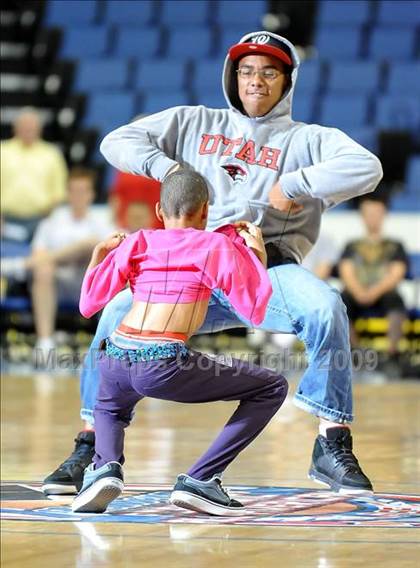 Thumbnail 3 in Feinberg Academic All-American Classic photogallery.