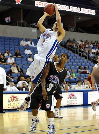 Thumbnail 3 in Feinberg Academic All-American Classic photogallery.