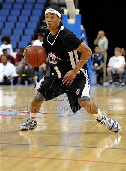 Thumbnail 2 in Feinberg Academic All-American Classic photogallery.