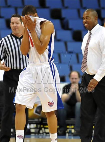 Thumbnail 2 in Feinberg Academic All-American Classic photogallery.