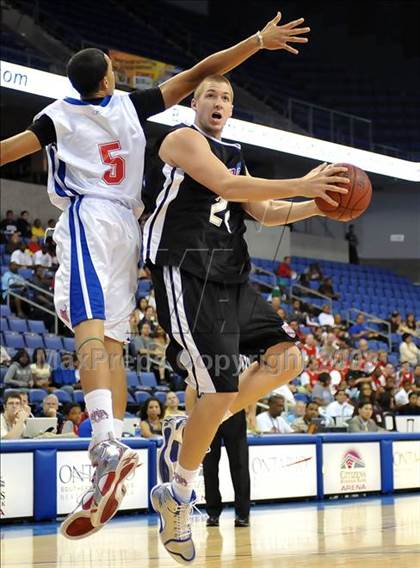 Thumbnail 1 in Feinberg Academic All-American Classic photogallery.