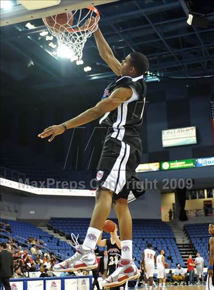 Thumbnail 1 in Feinberg Academic All-American Classic photogallery.