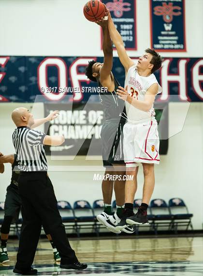 Thumbnail 3 in Moreau Catholic vs. Jesuit (MaxPrep MLK Classic) photogallery.