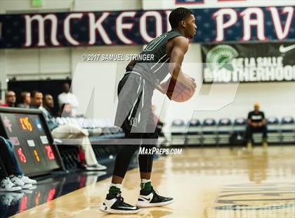 Thumbnail 2 in Moreau Catholic vs. Jesuit (MaxPrep MLK Classic) photogallery.