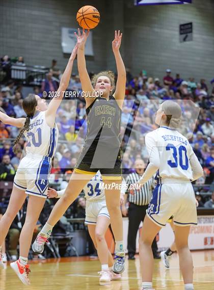 Thumbnail 3 in Emery vs. Richfield (UHSAA 3A Final) photogallery.