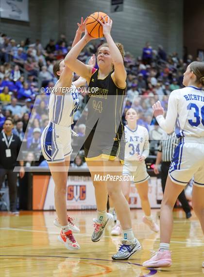 Thumbnail 1 in Emery vs. Richfield (UHSAA 3A Final) photogallery.