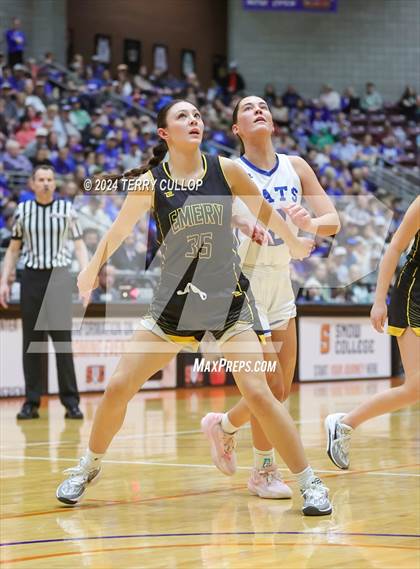 Thumbnail 3 in Emery vs. Richfield (UHSAA 3A Final) photogallery.
