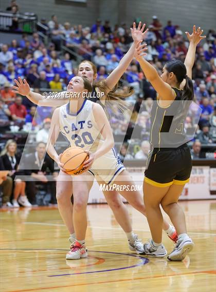 Thumbnail 3 in Emery vs. Richfield (UHSAA 3A Final) photogallery.