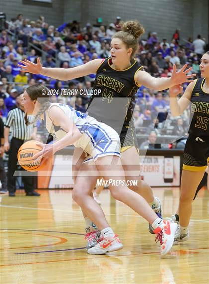 Thumbnail 2 in Emery vs. Richfield (UHSAA 3A Final) photogallery.