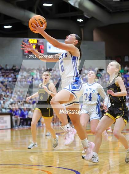 Thumbnail 1 in Emery vs. Richfield (UHSAA 3A Final) photogallery.