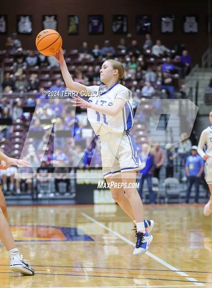 Thumbnail 3 in Emery vs. Richfield (UHSAA 3A Final) photogallery.