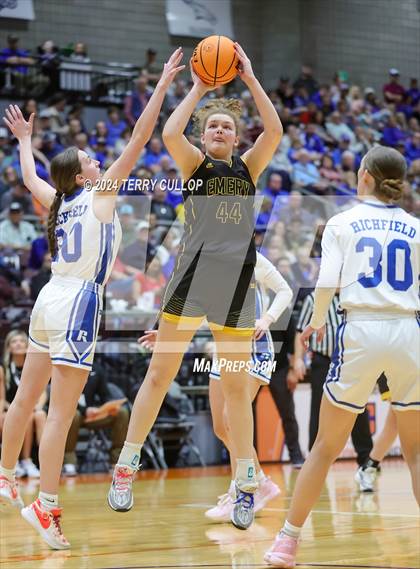 Thumbnail 1 in Emery vs. Richfield (UHSAA 3A Final) photogallery.