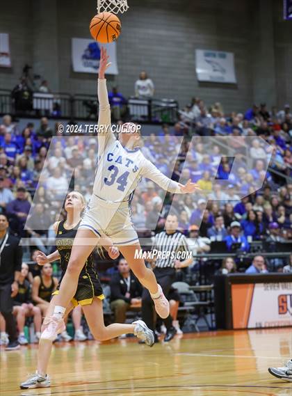 Thumbnail 3 in Emery vs. Richfield (UHSAA 3A Final) photogallery.