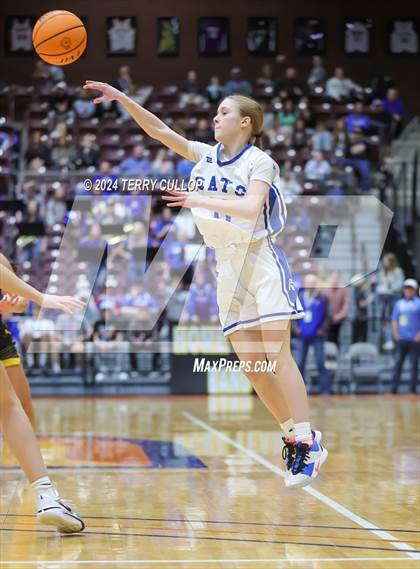 Thumbnail 1 in Emery vs. Richfield (UHSAA 3A Final) photogallery.