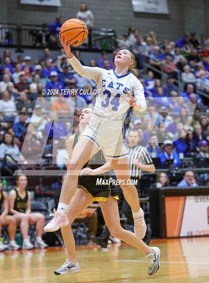 Thumbnail 1 in Emery vs. Richfield (UHSAA 3A Final) photogallery.