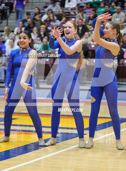 Thumbnail 1 in Emery vs. Richfield (UHSAA 3A Final) photogallery.