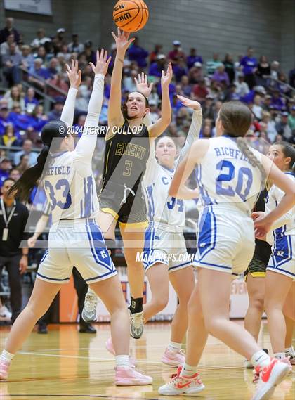 Thumbnail 3 in Emery vs. Richfield (UHSAA 3A Final) photogallery.