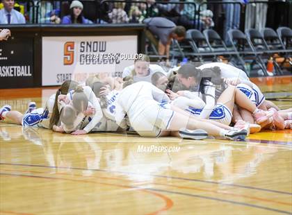 Thumbnail 1 in Emery vs. Richfield (UHSAA 3A Final) photogallery.