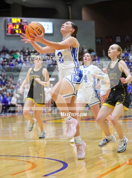 Thumbnail 3 in Emery vs. Richfield (UHSAA 3A Final) photogallery.