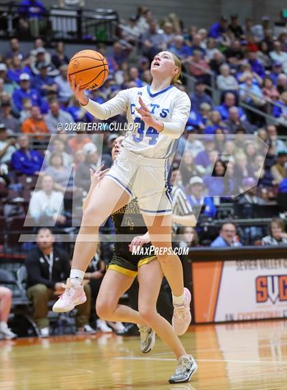Thumbnail 3 in Emery vs. Richfield (UHSAA 3A Final) photogallery.