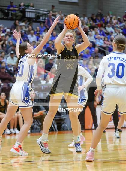 Thumbnail 3 in Emery vs. Richfield (UHSAA 3A Final) photogallery.