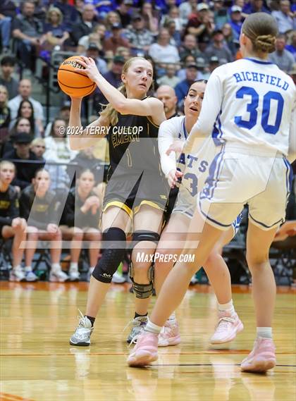Thumbnail 3 in Emery vs. Richfield (UHSAA 3A Final) photogallery.
