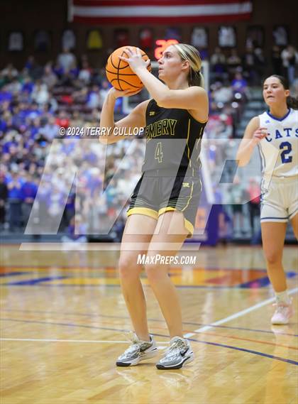Thumbnail 3 in Emery vs. Richfield (UHSAA 3A Final) photogallery.