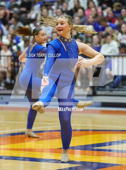 Thumbnail 1 in Emery vs. Richfield (UHSAA 3A Final) photogallery.