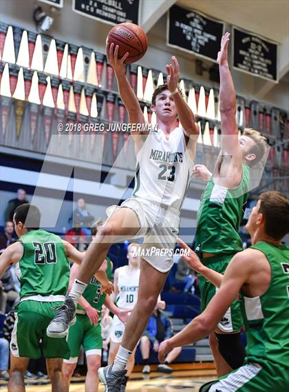 Thumbnail 2 in Miramonte vs. Drake photogallery.
