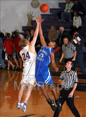 Thumbnail 1 in Marshall County vs. Lipscomb (2A Regional 5 - 1st Round)  photogallery.