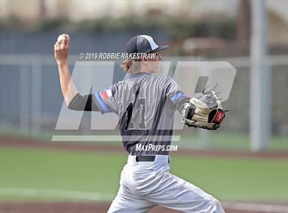 Thumbnail 2 in Guyer [John H.] vs Round Rock (Highland Park Tournament) photogallery.