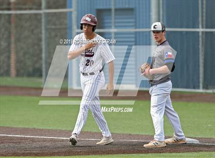Thumbnail 3 in Guyer [John H.] vs Round Rock (Highland Park Tournament) photogallery.