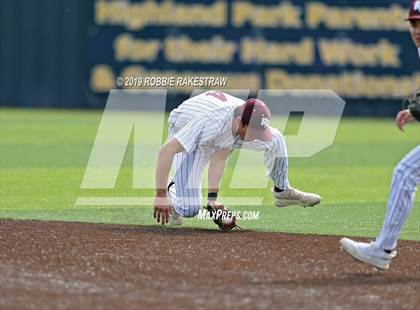 Thumbnail 3 in Guyer [John H.] vs Round Rock (Highland Park Tournament) photogallery.