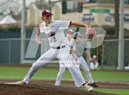 Thumbnail 2 in Guyer [John H.] vs Round Rock (Highland Park Tournament) photogallery.