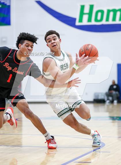 Thumbnail 3 in Raytown South vs. Lafayette (MSHSAA Class 4 Quarterfinal) photogallery.
