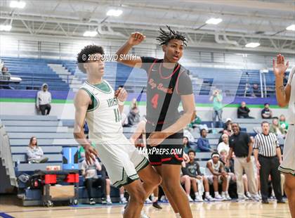 Thumbnail 3 in Raytown South vs. Lafayette (MSHSAA Class 4 Quarterfinal) photogallery.