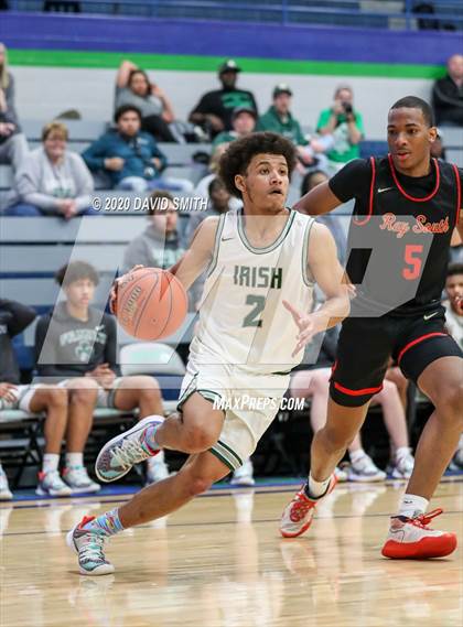 Thumbnail 2 in Raytown South vs. Lafayette (MSHSAA Class 4 Quarterfinal) photogallery.