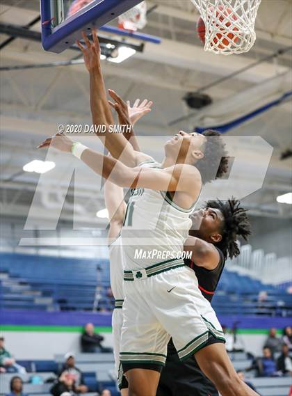 Thumbnail 3 in Raytown South vs. Lafayette (MSHSAA Class 4 Quarterfinal) photogallery.