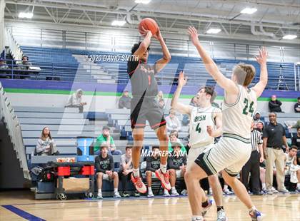 Thumbnail 3 in Raytown South vs. Lafayette (MSHSAA Class 4 Quarterfinal) photogallery.