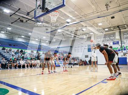 Thumbnail 1 in Raytown South vs. Lafayette (MSHSAA Class 4 Quarterfinal) photogallery.