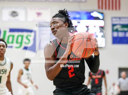 Thumbnail 1 in Raytown South vs. Lafayette (MSHSAA Class 4 Quarterfinal) photogallery.