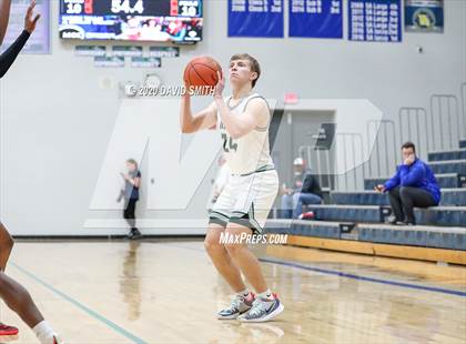 Thumbnail 3 in Raytown South vs. Lafayette (MSHSAA Class 4 Quarterfinal) photogallery.