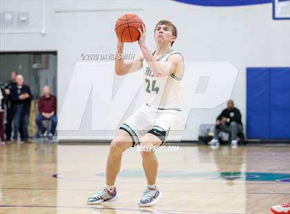 Thumbnail 1 in Raytown South vs. Lafayette (MSHSAA Class 4 Quarterfinal) photogallery.