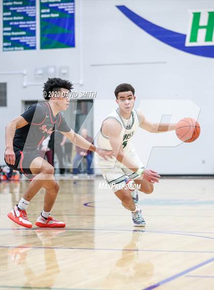 Thumbnail 2 in Raytown South vs. Lafayette (MSHSAA Class 4 Quarterfinal) photogallery.